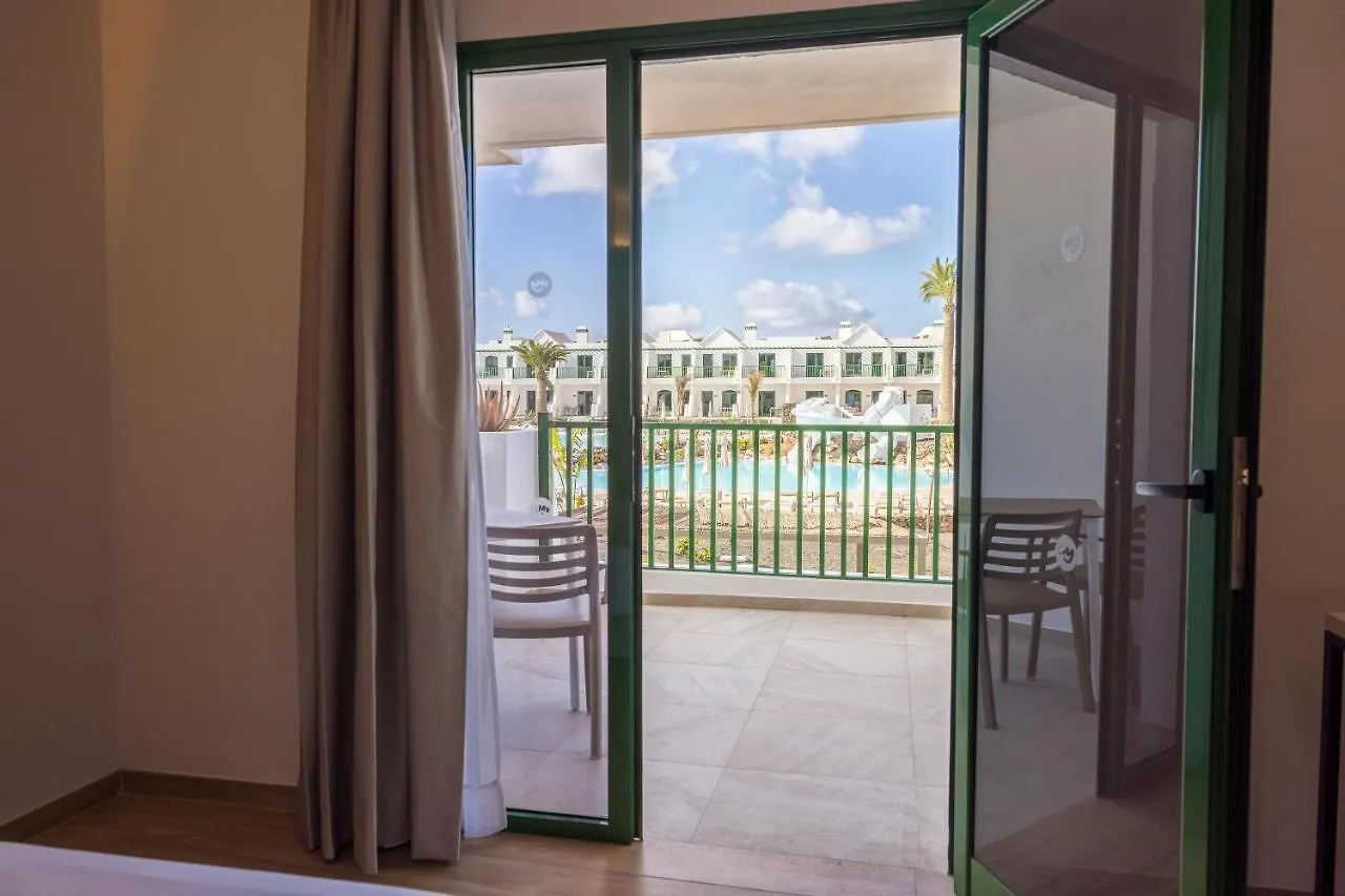 Mynd Yaiza Hotel Playa Blanca  4*, Playa Blanca (Lanzarote)