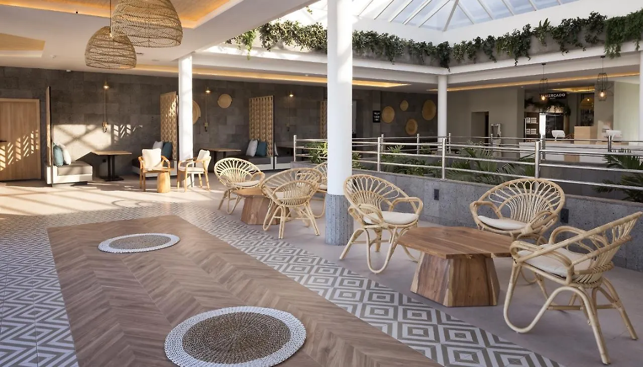 Mynd Yaiza Hotel Playa Blanca  4*, Playa Blanca (Lanzarote)